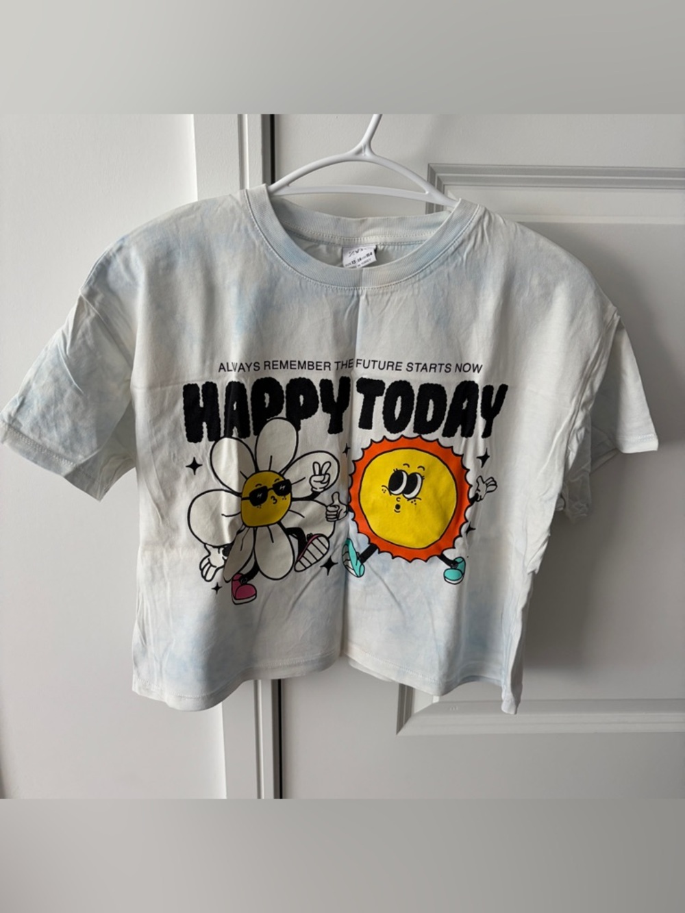 Zara White Tie-Dye 'Happy Today' Sun & Daisy Graphic Tee